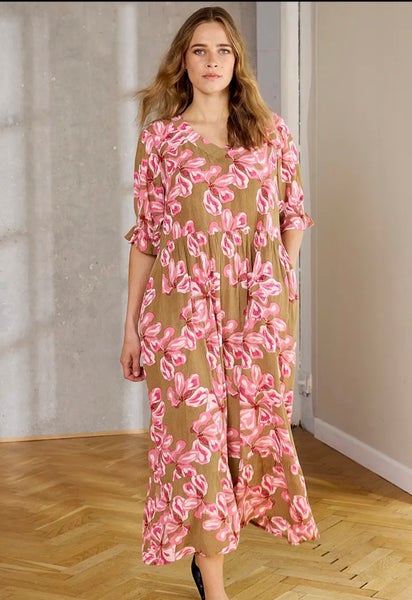Ze-Ze Doma mekko eri v&auml;reiss&auml;