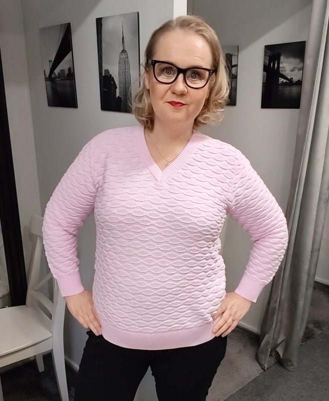 Micha puuvillaneule eri v&auml;reiss&auml;